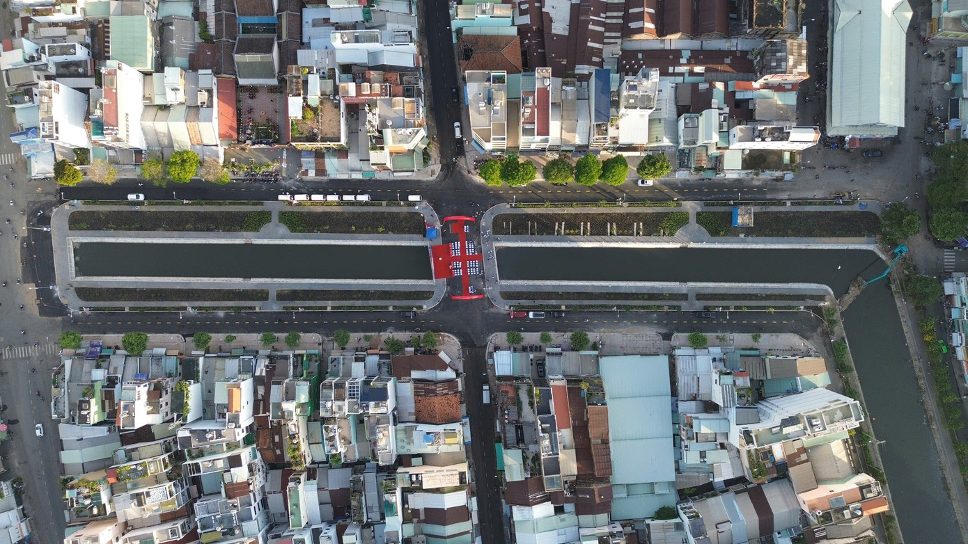 Dự kiến, toàn bộ tuyến kênh sẽ hoàn thành vào năm 2028, trở thành một "hành lang xanh", biểu tượng cho sự hồi sinh của môi trường đô thị.