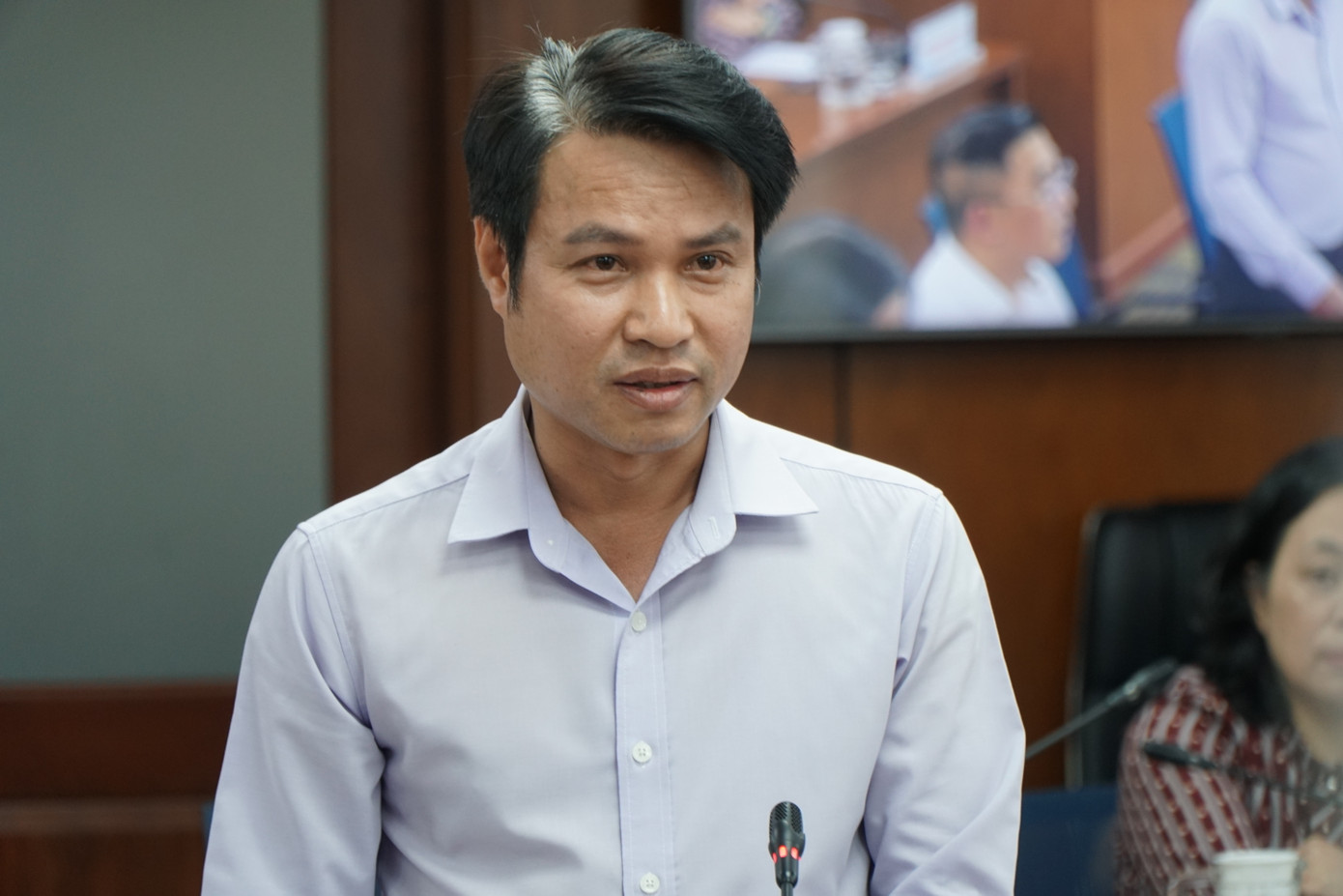 Ông Võ Hồ Hoàng Vũ, Chánh Văn phòng Sở Văn hóa và Thể thao TPHCM trả lời báo chí chiều 13/3. Ảnh: Anh Nhàn Ông Võ Hồ Hoàng Vũ, Chánh Văn phòng Sở Văn hóa và Thể thao TPHCM trả lời báo chí chiều 13/3. Ảnh: Anh Nhàn