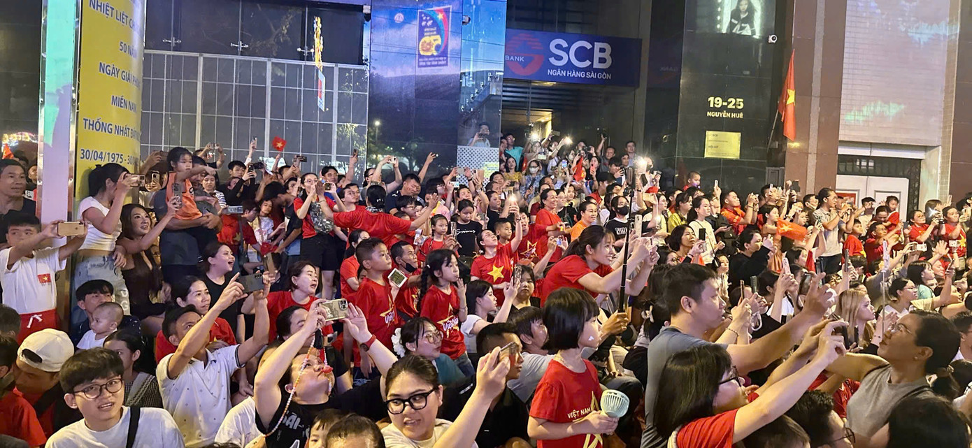 Biểu diễn kỵ binh là một trong những hoạt động đặc biệt nằm trong chuỗi sự kiện Kỷ niệm 50 năm giải phóng miền Nam, thống nhất đất nước được tổ chức tại TPHCM.