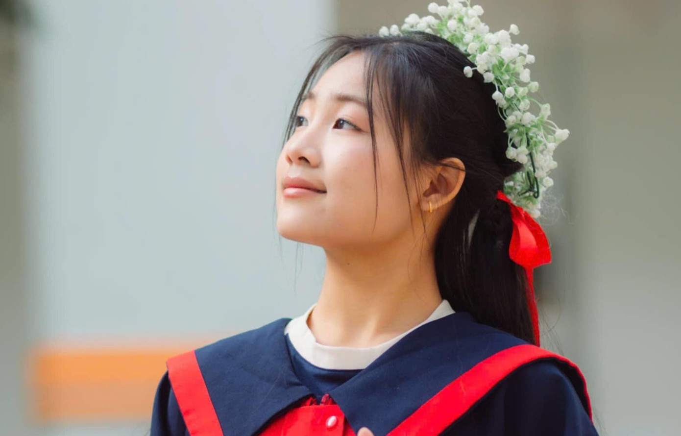 Lữ Trần Quỳnh Lan sở hữu gương mặt khả ái cùng thành tích học tập ấn tượng. Ảnh: NVCC