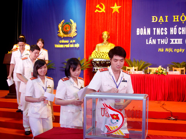 Ban chấp hành nhiệm kỳ 2012-2017 đã chọn lựa được 21 đại biểu, thông qua hình thức bỏ phiếu kín