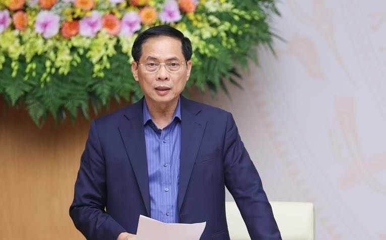 Bộ trưởng Bộ Ngoại giao Bùi Thanh Sơn phát biểu tại hội nghị. Ảnh: Nhật Bắc. Bộ trưởng Bộ Ngoại giao Bùi Thanh Sơn phát biểu tại hội nghị. Ảnh: Nhật Bắc.