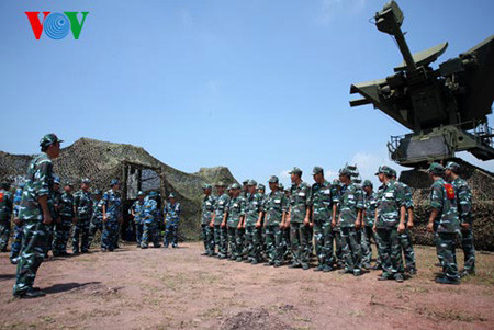 Thử nghiệm thành công tổ hợp tên lửa phòng không cải tiến ảnh 2