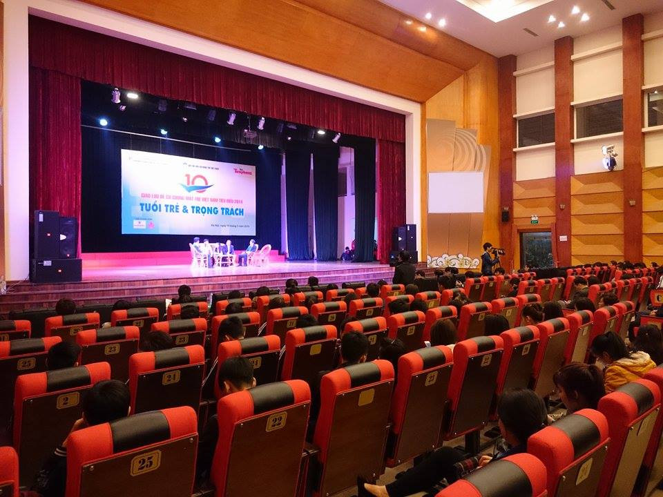 Toàn cảnh buổi giao lưu “Tuổi trẻ & Trọng trách” ảnh 2