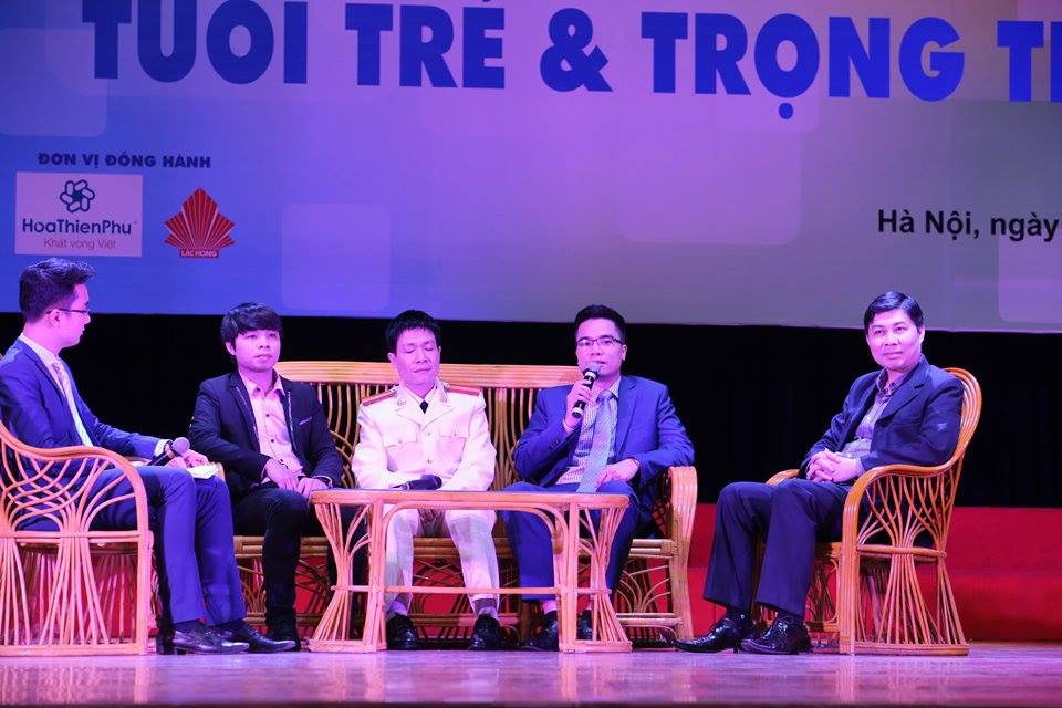 Toàn cảnh buổi giao lưu “Tuổi trẻ & Trọng trách” ảnh 3