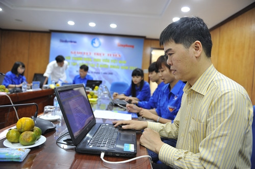 Toàn cảnh buổi giao lưu trực tuyến với du học sinh Việt Nam ảnh 16