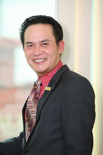 Cùng với họ Đặng, Hồng Anh lao đao vì ngân hàng và bất động sản