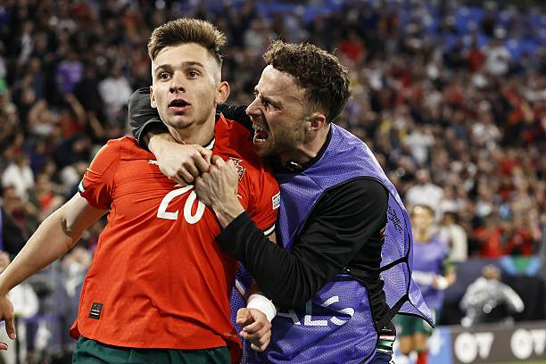 Francisco Conceicao, con trai của huyền thoại Sergio Conceicao, toả sáng từ băng ghế dự bị.