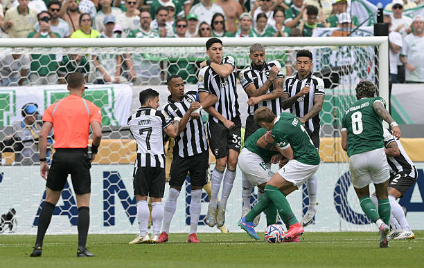 Paulinho đưa Palmeras vào tứ kết FIFA Club World Cup ảnh 32