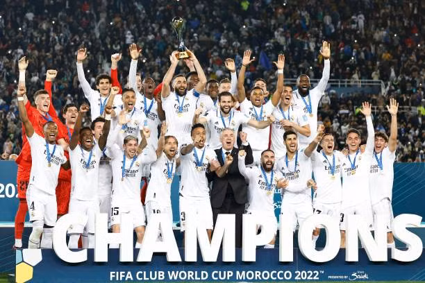 Real Madrid giữ kỷ lục 5 lần vô địch FIFA Club World Cup. Real Madrid giữ kỷ lục 5 lần vô địch FIFA Club World Cup.