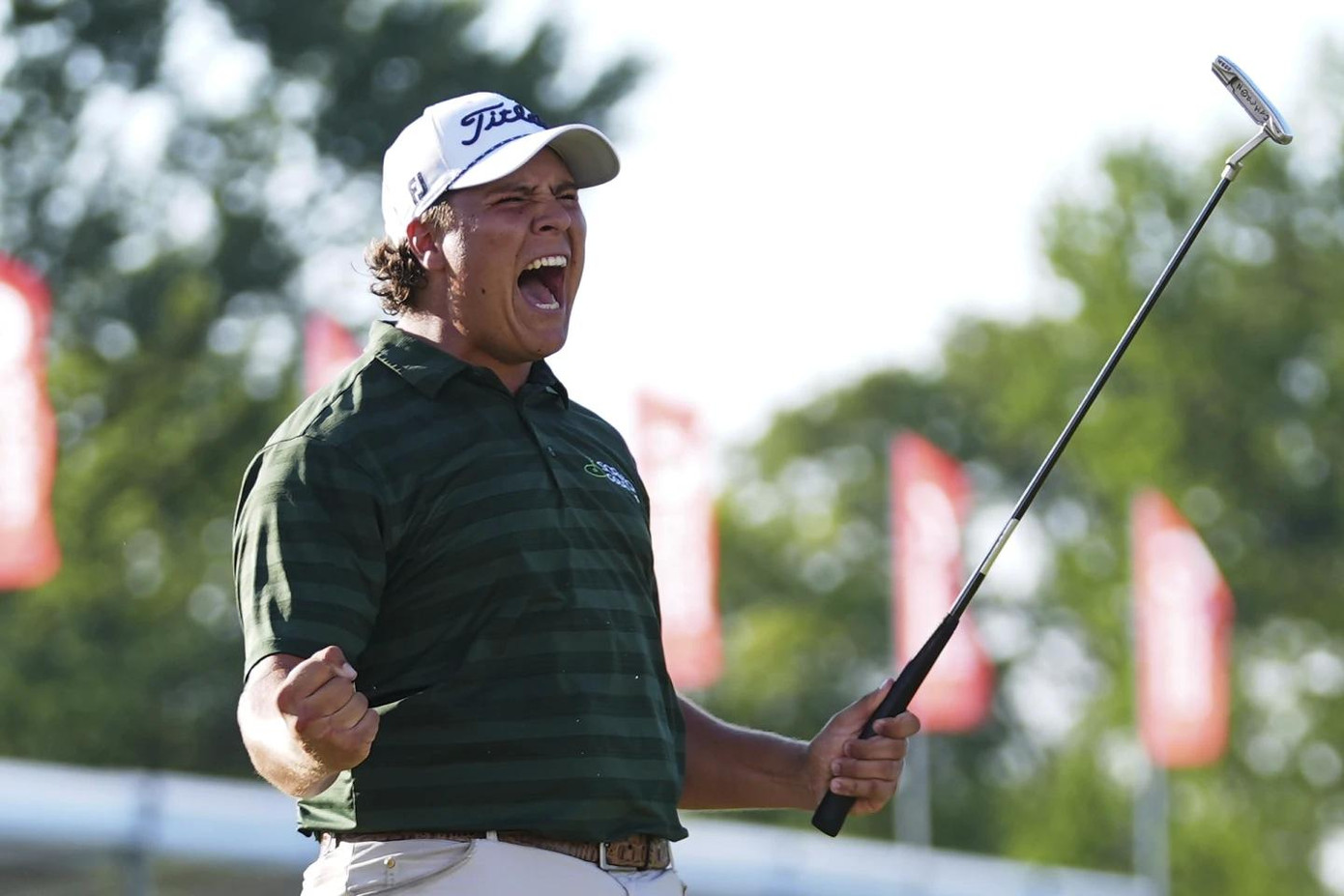 Khoảnh khắc bùng nổ cảm xúc của Potgieter.