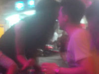 Các quý bà thường đến địa điểm ăn chơi “nạp” một số loại nước uống có cồn để “tăng ga” cho cuộc chơi thêm thú vị