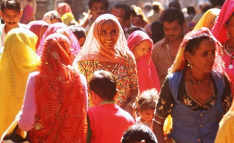Phụ nữ Ấn Độ phải chịu nhiều lệnh cấm khắt khe 