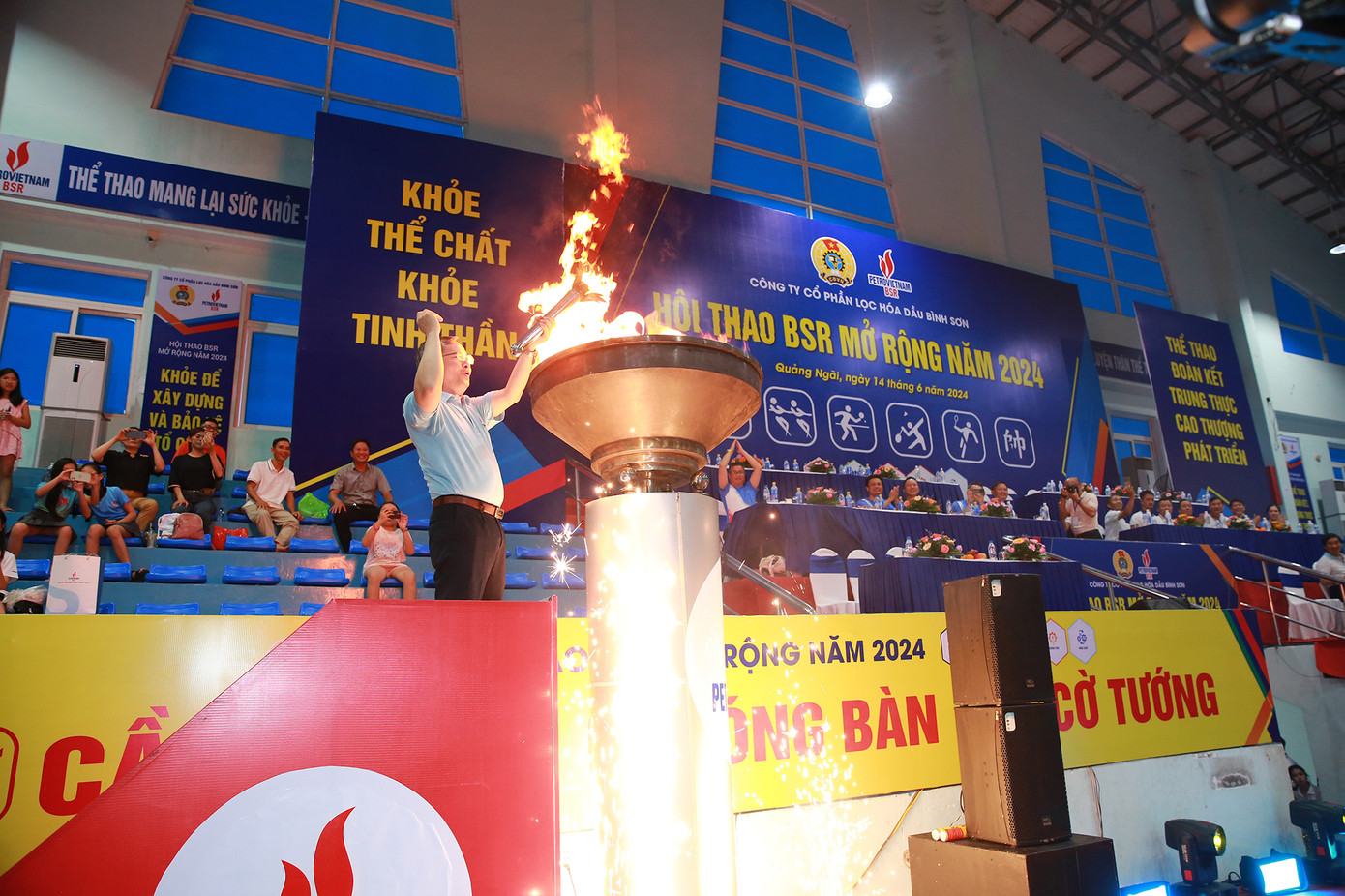 Với hệ giá trị cốt lõi “Chính trực - Chuyên nghiệp - Đoàn kết - Sáng tạo - Hiệu quả”, BSR đã làm chủ công nghệ, sản xuất ra các sản phẩm chất lượng cao, đáp ứng hơn 30% nhu cầu xăng dầu cho đất nước và xây dựng, lan tỏa văn hóa doanh nghiệp. Ảnh: BSR tổ chức Hội thao BSR mở rộng năm 2024