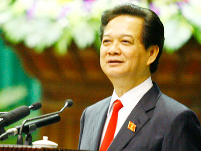 Thủ tướng Nguyễn Tấn Dũng thẳng thắn trả lời tất cả câu hỏi của đại biểu Quốc hội. Ảnh: Hồng Vĩnh