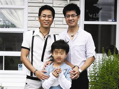 Công Khanh - Thái Nguyên vẫn hạnh phúc sau 6 năm kết hôn . 