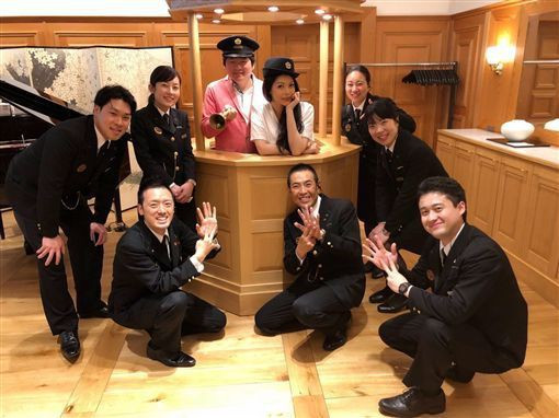 Siêu mẫu lấy tỷ phú xấu nhất Đài Loan: Tôi nhận lời cầu hôn vì chồng đẹp trai ảnh 8