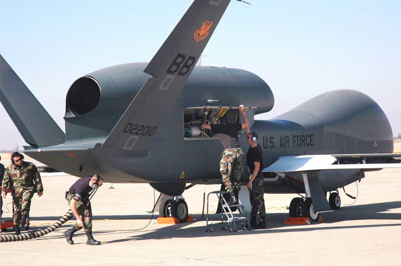 Nhật sẽ mua máy bay không người lái RQ-4 Global Hawk của Mỹ