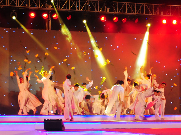 Việt Nam cũng là quốc gia đứng thứ 11 trên thế giới về số nạn nhân tử vong vì TNGT