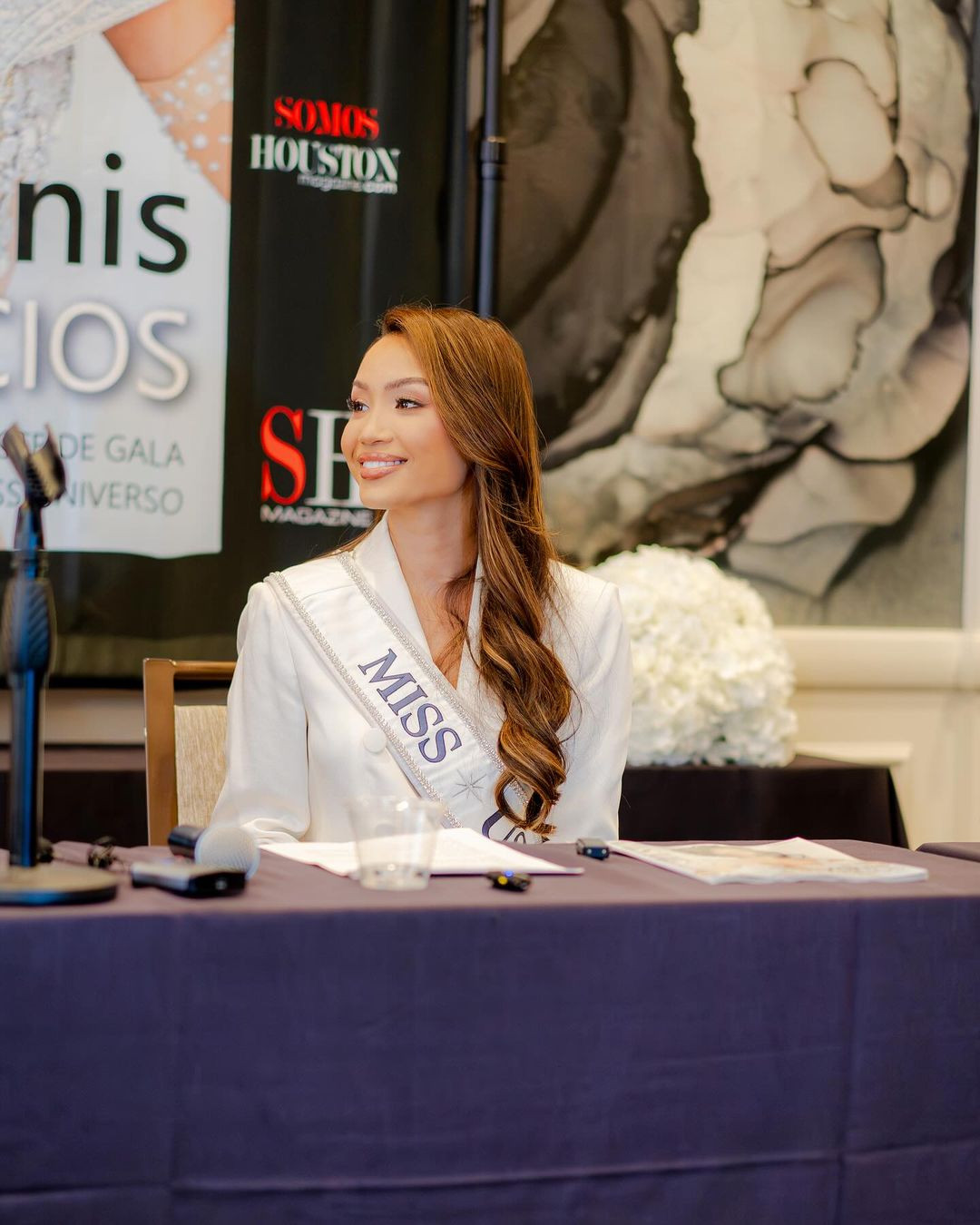 Người đẹp chủ yếu tham dự các sự kiện của ban tổ chức Hoa hậu Mỹ. Hôm 19/6, Savannah Gankiewicz tham dự sự kiện từ thiện với sự góp mặt của đương kim Hoa hậu Hoàn vũ 2023 Sheynnis Palacios. Người đẹp gốc Việt bị nhận xét lép vế so với Sheynnis Palacios.