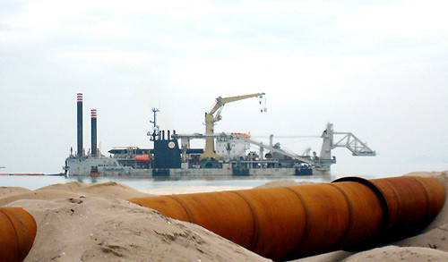 ... hay Dự án Khu liên hợp gang thép và cảng Sơn Dương do tập đoàn Formosa đầu tư nhiều năm qua vẫn ngổn ngang. ... hay Dự án Khu liên hợp gang thép và cảng Sơn Dương do tập đoàn Formosa đầu tư nhiều năm qua vẫn ngổn ngang