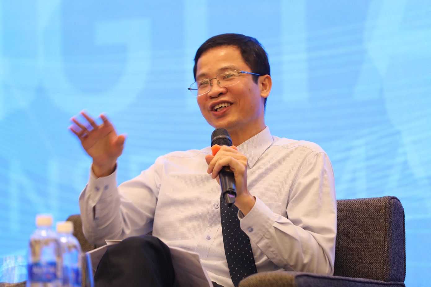 Ông Nguyễn Phú Tiến