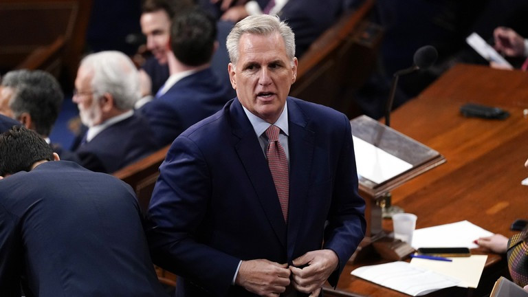 Ông Kevin McCarthy trong Điện Capitol hôm 3/1. Ảnh: AP