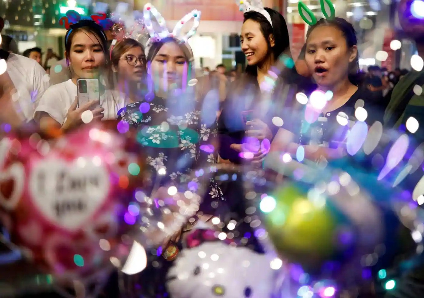 Sự kiện mừng năm mới ở Kuala Lumpur (Malaysia). Ảnh: Reuters