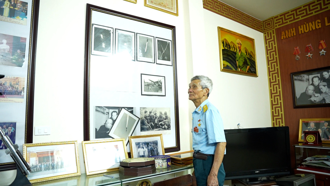 Đại tá, AHLLVTND Đinh Thế Văn kể về những năm tháng chiến đấu không bao giờ quên Đại tá, AHLLVTND Đinh Thế Văn kể về những năm tháng chiến đấu không bao giờ quên