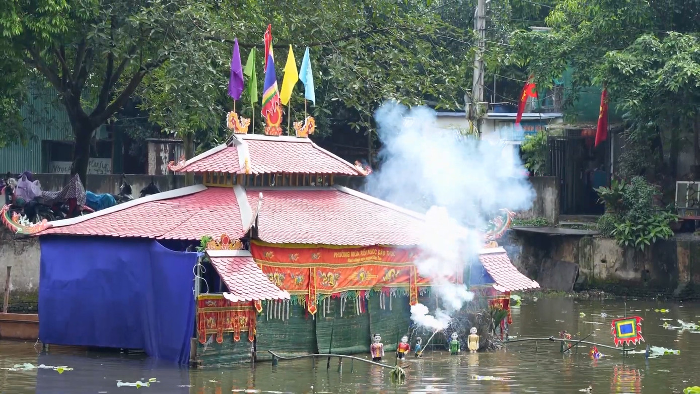 Buổi biểu diễn múa rối của phường rối Đào Thục Buổi biểu diễn múa rối của phường rối Đào Thục