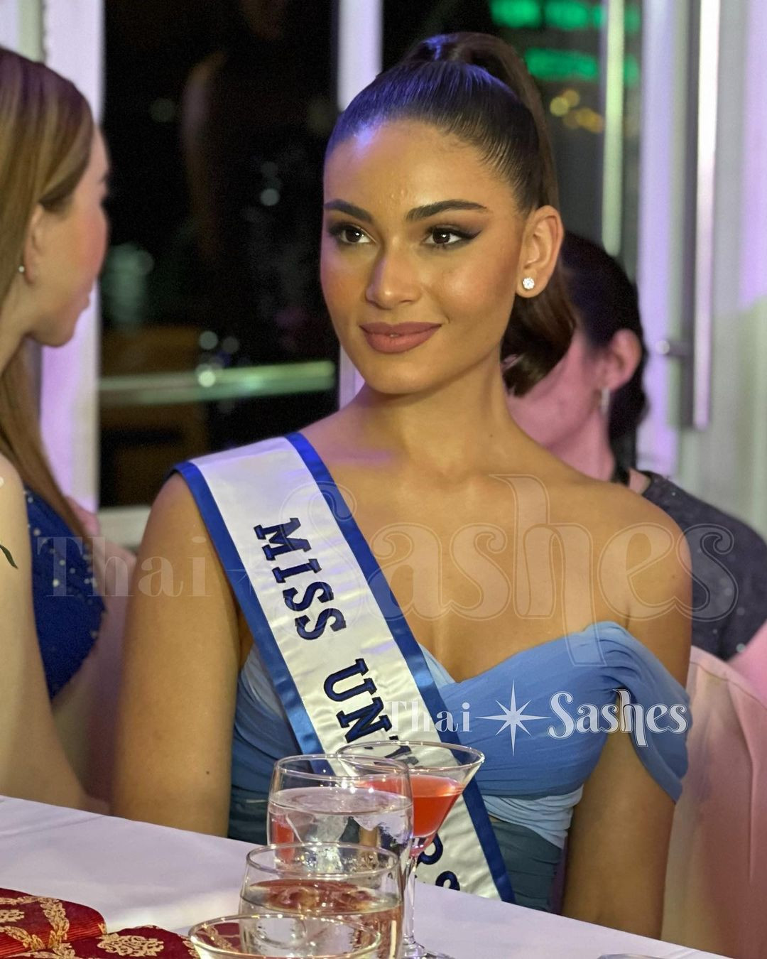 Dù chỉ dừng chân ở top 5, người đẹp Curacao - Gabriëla Dos Santos cũng gây chú ý với truyền thông và sự yêu mến của khán giả. Nhiều người hy vọng cô tiếp tục tham dự các cuộc thi sắc đẹp trong thời gian tới.