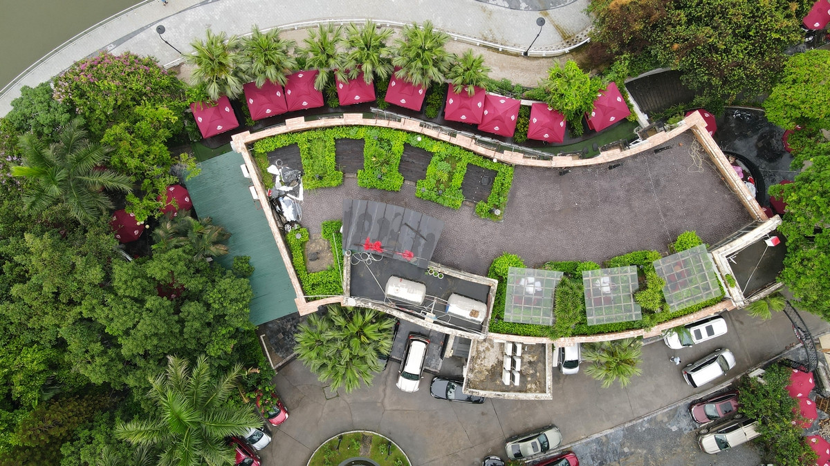 Thực hiện chỉ đạo trên, năm 2023, UBND TP Hà Nội đồng ý chủ trương cho UBND quận Đống Đa đầu tư xây dựng dự án Cải tạo đồng bộ kỹ thuật, cảnh quan đô thị hồ Đống Đa, nguồn vốn lấy từ ngân sách quận.