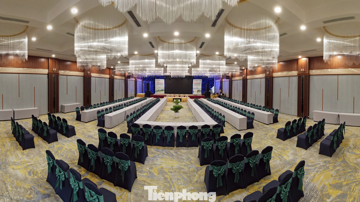 Hội thảo "Đưa công nghiệp văn hóa thành đòn bẩy để du lịch Ninh Bình cất cánh" dự kiến thu hút sự tham gia của gần 200 đại biểu, khách mời là lãnh đạo Bộ Văn hóa, Thể thao và Du lịch, lãnh đạo các đơn vị chuyên môn của Bộ, các sở quản lý du lịch, văn hóa, chuyên gia, hiệp hội, doanh nghiệp trong lĩnh vực công nghiệp văn hóa, du lịch, hàng không.