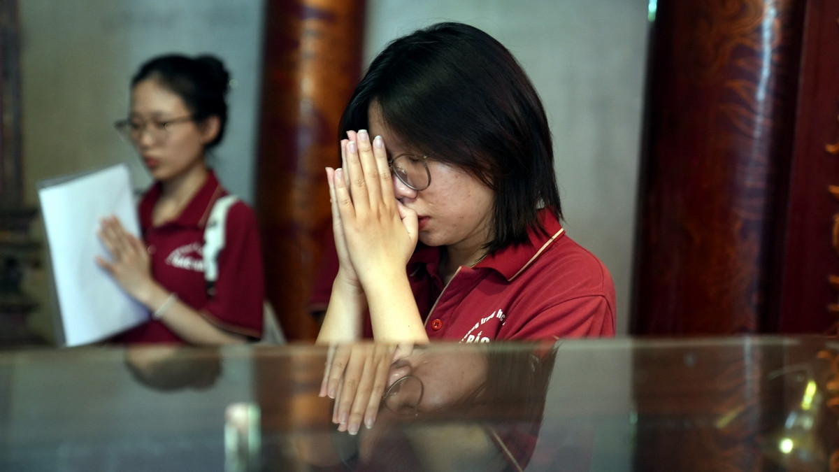 Toàn thành phố có 124.072 thí sinh đã đăng ký tham dự kỳ thi này, chiếm hơn 1/10 tổng số thí sinh của cả nước.