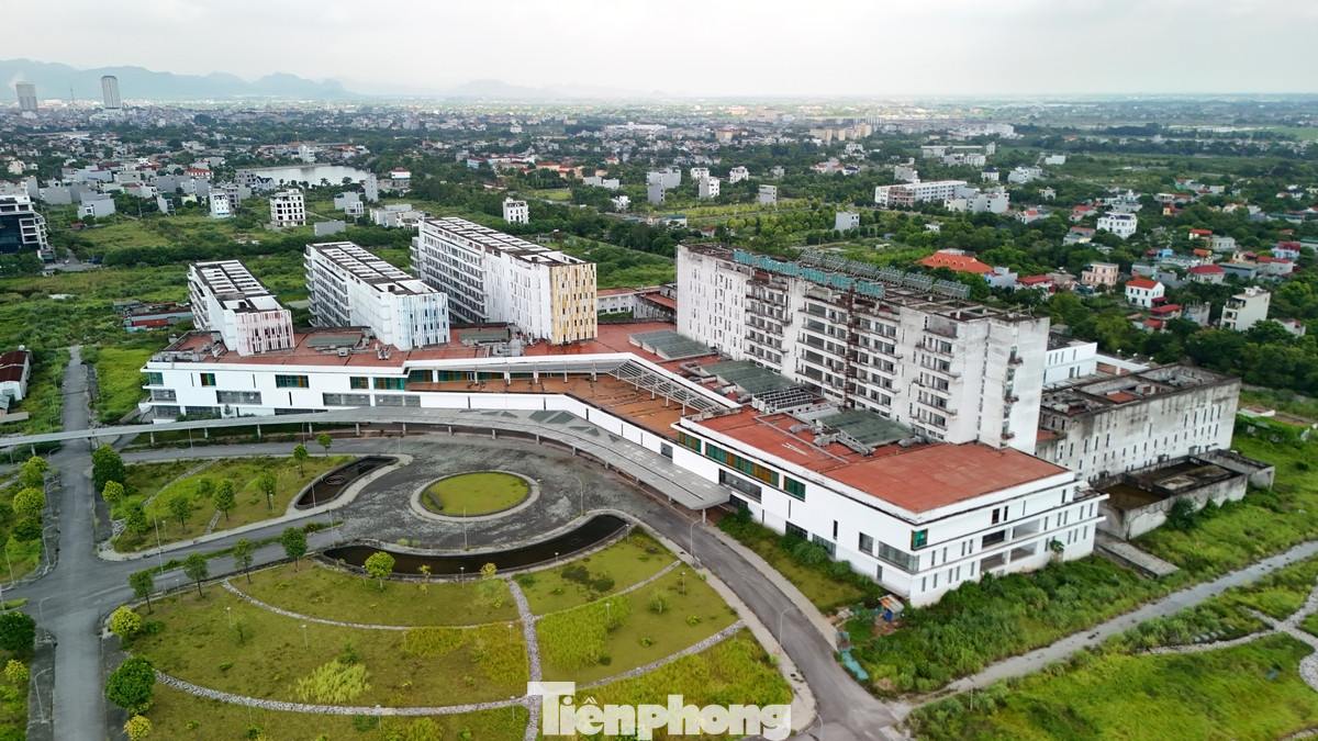 Khu khám bệnh của Bệnh viện Việt Đức khánh thành ngày 21/10/2018 nhưng chưa từng tiếp nhận bệnh nhân đến khám chữa bệnh.