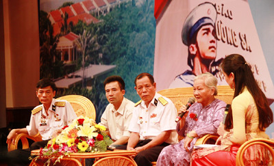 Cụ Muộn tại buổi gặp gỡ