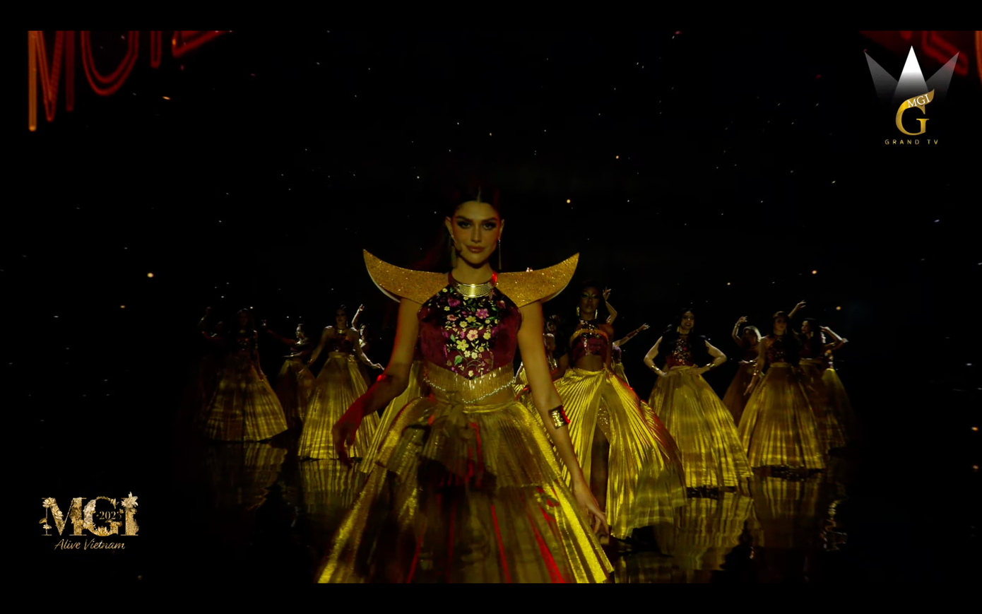 Người đẹp Peru đăng quang Hoa hậu Hòa bình, Lê Hoàng Phương đoạt Á hậu 4 ảnh 29 Người đẹp Peru đăng quang Hoa hậu Hòa bình, Lê Hoàng Phương đoạt Á hậu 4 ảnh 29