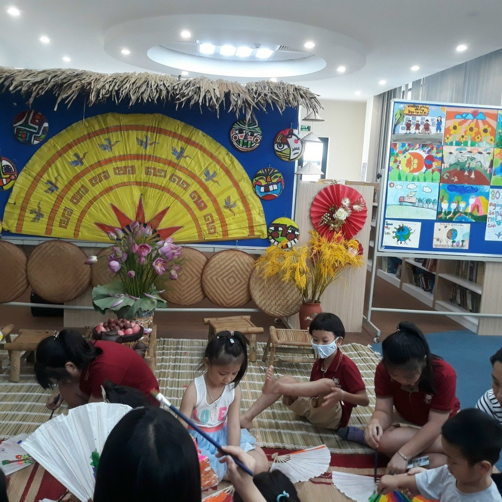 Một hoạt động ngoại khóa tại trường tiểu học dân lập Hà Nội (Ảnh: HH).