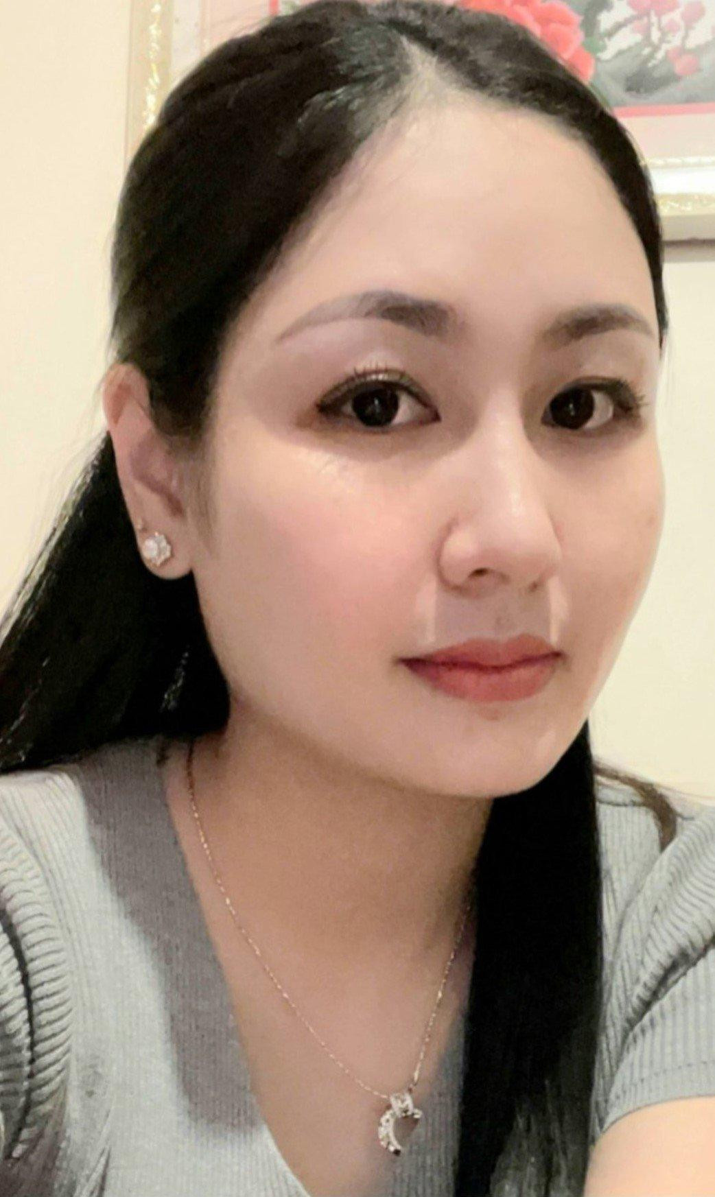 Trương Thị Cẩm Nhung. Trương Thị Cẩm Nhung.