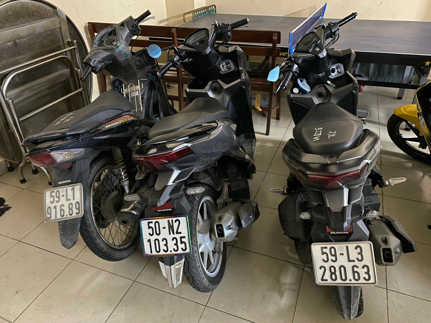 Phương tiện các đối tượng sử dụng để gây án.