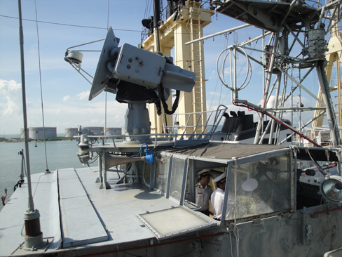 Các thiết bị hiện đại đã được trang bị thêm trên đài chỉ huy