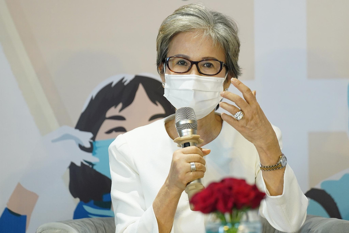 Bà Phúc Tâm - Sáng lập dự án cộng đồng “Bầu trời bên trong”, CEO Công ty Cổ phần ATZ Life Bà Phúc Tâm - Sáng lập dự án cộng đồng “Bầu trời bên trong”, CEO Công ty Cổ phần ATZ Life