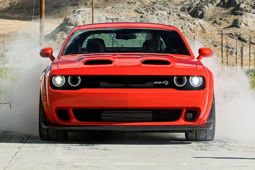 Những mẫu xe thể thao sẽ chịu nhiều ảnh hưởng từ mức phạt mới do tiêu hao nhiên liệu kém hiệu quả. Những mẫu xe thể thao sẽ chịu nhiều ảnh hưởng từ mức phạt mới do tiêu hao nhiên liệu kém hiệu quả.