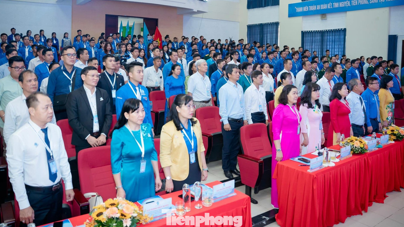 Đại biểu tham dự Đại hội Hội LHTN Việt Nam thành phố Thuận An Đại biểu tham dự Đại hội Hội LHTN Việt Nam thành phố Thuận An