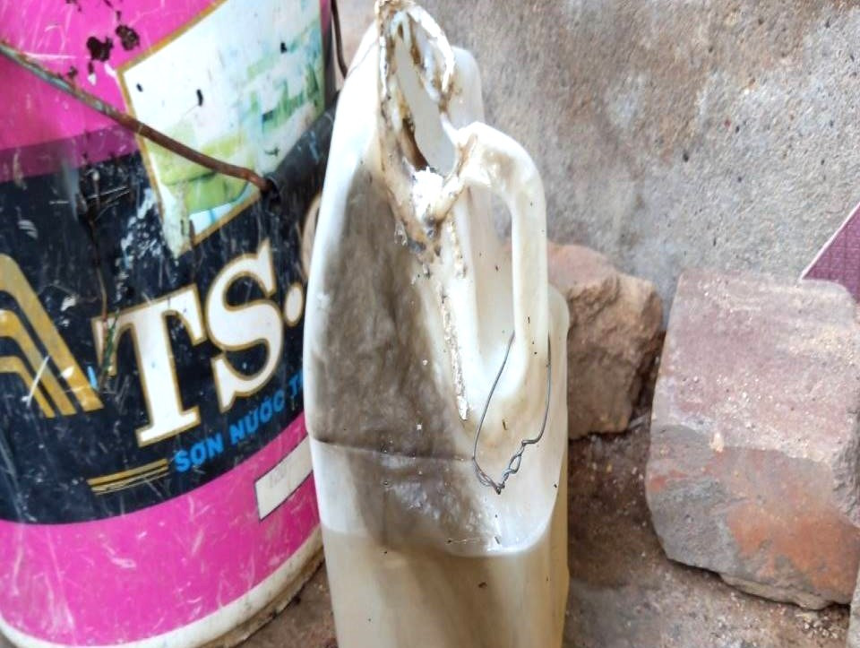 Can xăng tại hiện trường