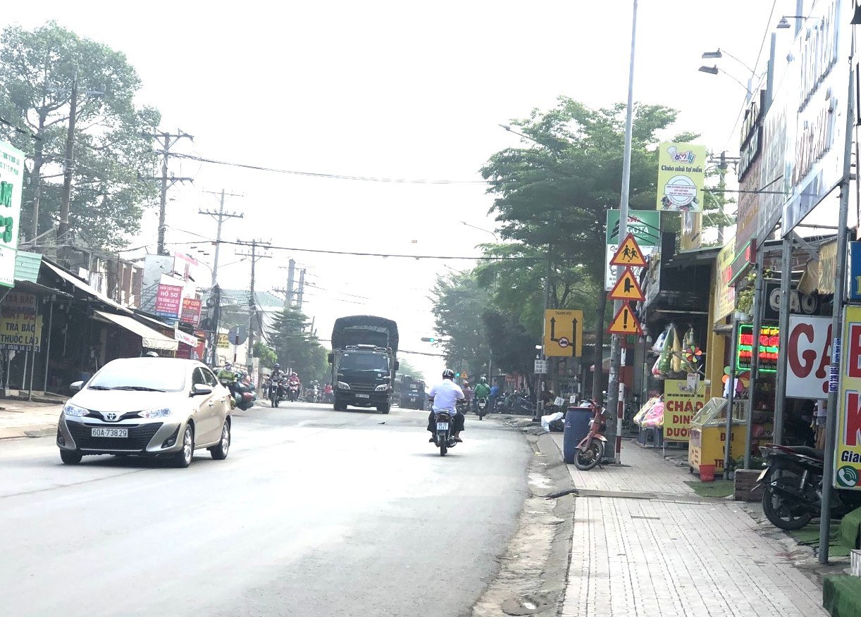 Tuyến ĐT.747B tại Bình Dương chỉ có 2 làn đường, dự kiến nâng cấp lên 4 làn