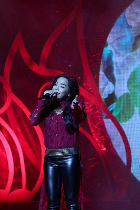 Minh Chuyên Sao Mai Điểm Hẹn