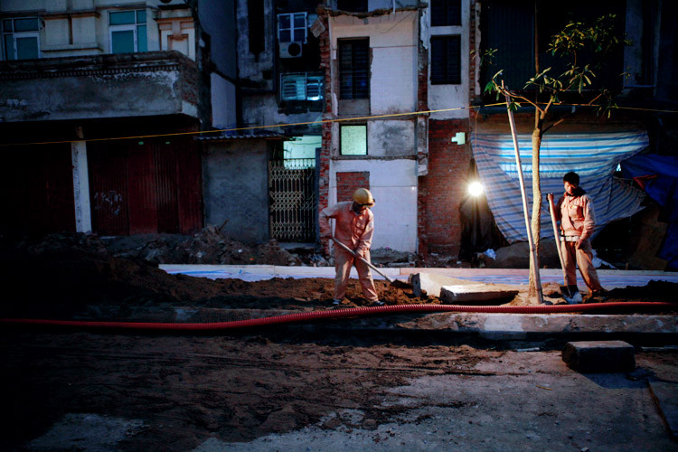 Công ty chiếu sáng đô thị cũng 