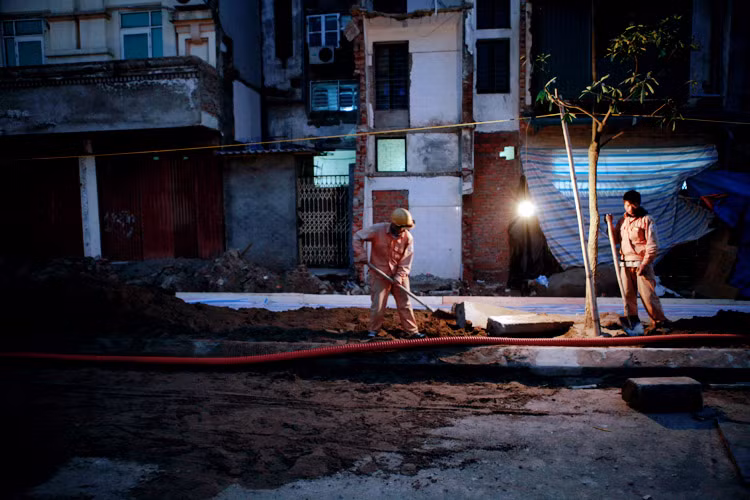 Công ty chiếu sáng đô thị cũng 