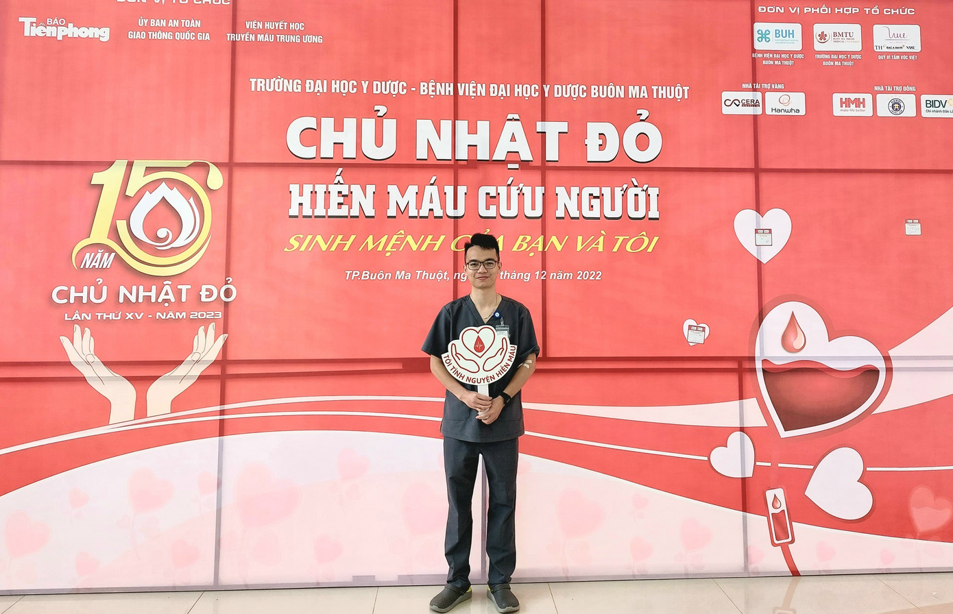 Anh Quốc Đình Khánh đã có 20 lần hiến máu